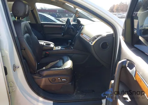 2015 Audi Q7 3.0T Premium from USA, damaged, VIN WA1LGAFE5FD022301